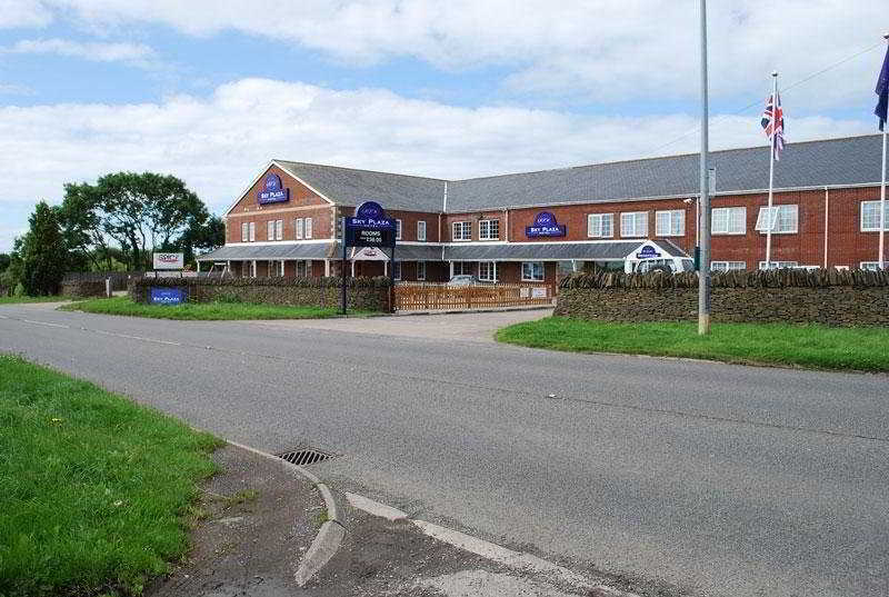 Celtic International Hotel Cardiff Airport Barry Exterior photo